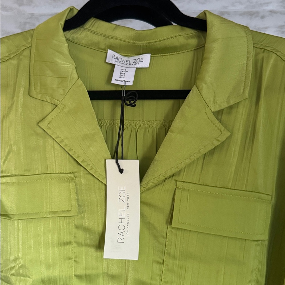 NWT Rachel Zoe Pleated Satin Pullover Blouse ✨ Utility Pocket Luxe Top - Picture 3 of 7